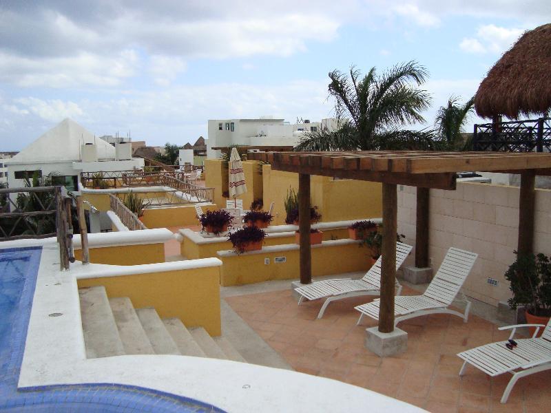 Las Palmas Condominio プレヤデルカーメン エクステリア 写真