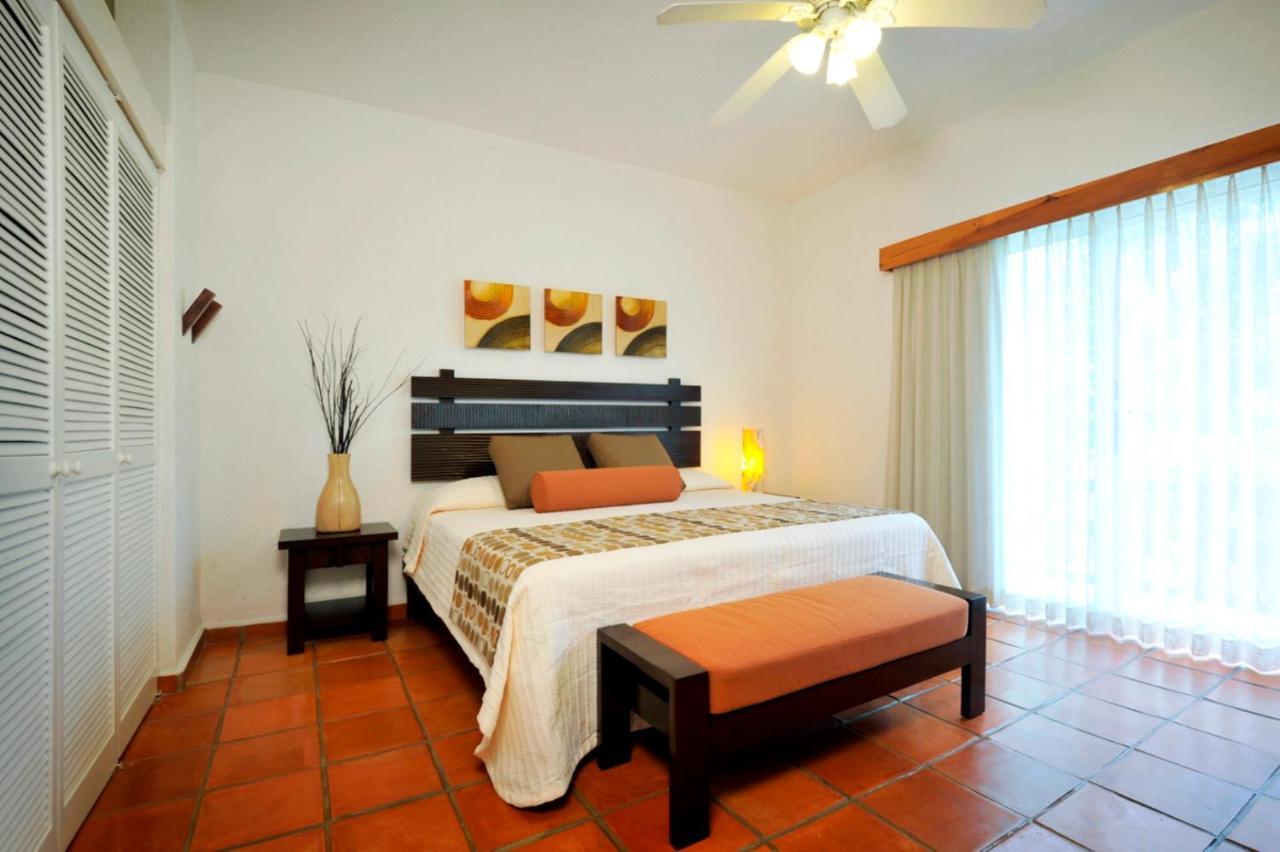 Las Palmas Condominio プレヤデルカーメン エクステリア 写真