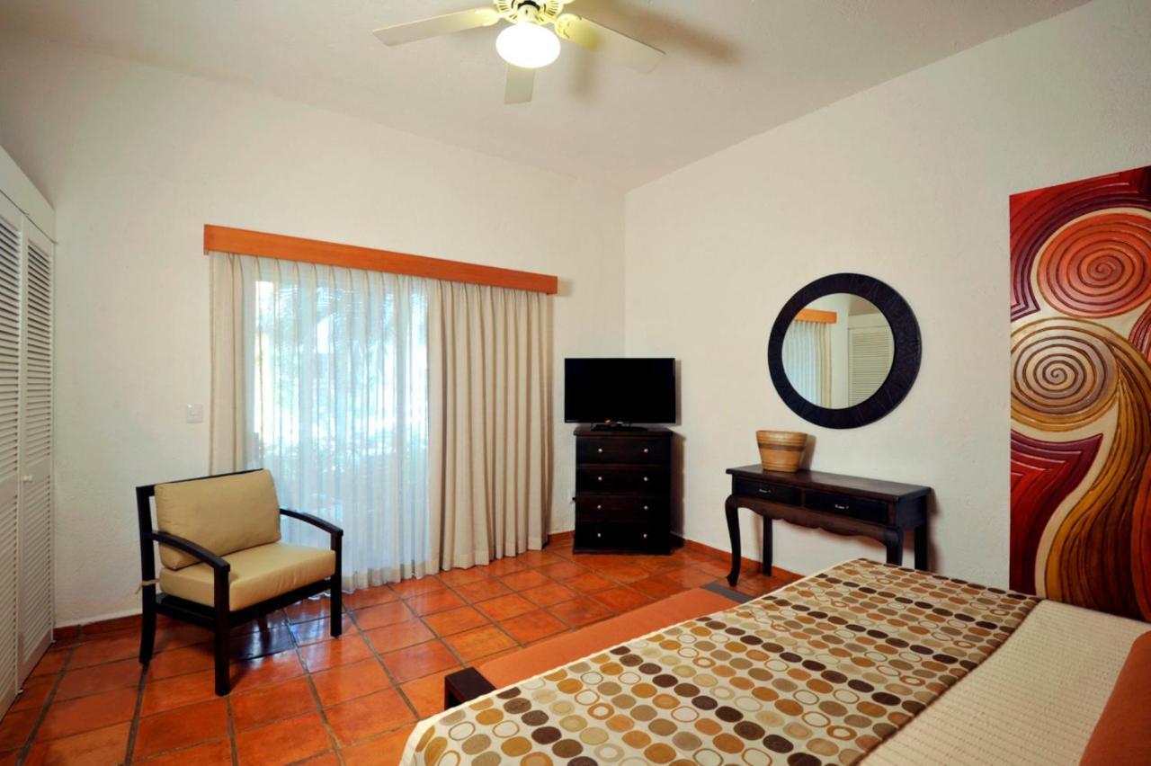 Las Palmas Condominio プレヤデルカーメン エクステリア 写真